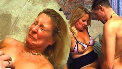 Matures nues plage plan cul discret et vidéo X très chaude